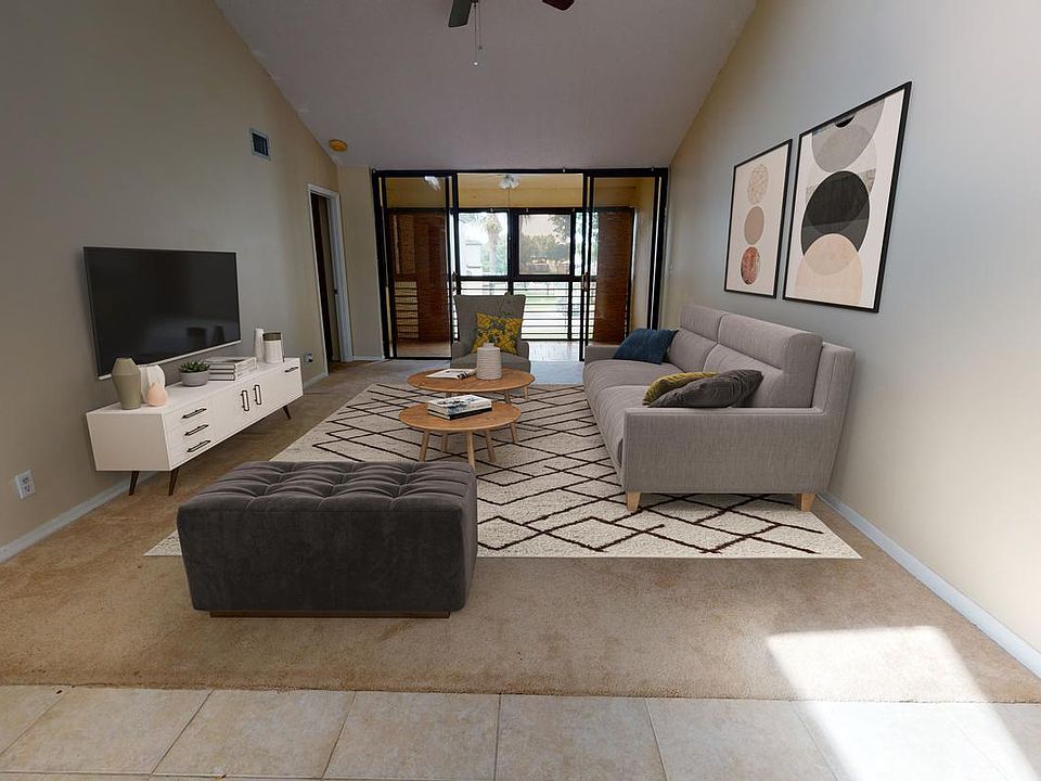 Optionally furnished common areas! Common areas can come beautifully furnished by our in-house design team for an additional fee.