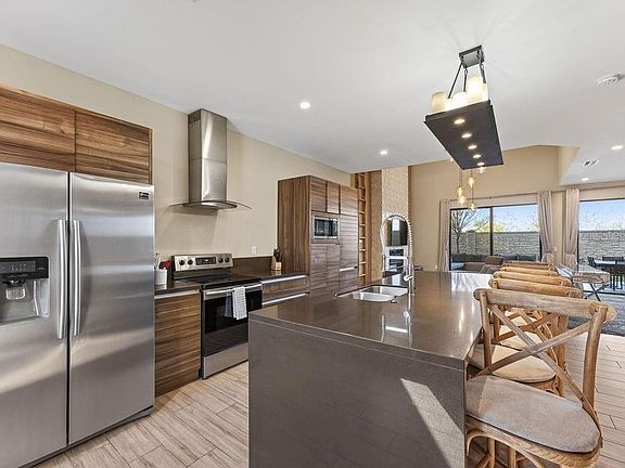 5th image of 3119 Rockefeller Way