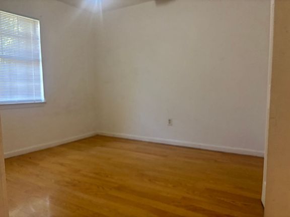 4th image of 4345 W Capitol St #C4