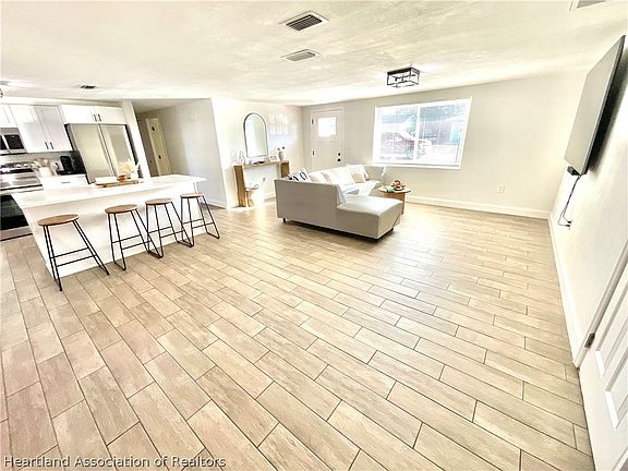 4th image of 3357 Sparta Cir