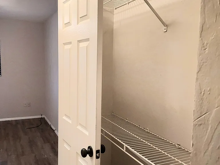 2915 Dove Haven Ct — Photo 14