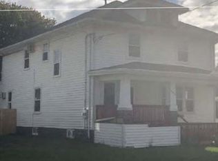 423 N 7th St, Manitowoc, WI 54220