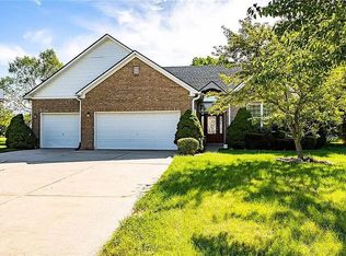 541 Ironridge Ct, Indianapolis, IN 46239