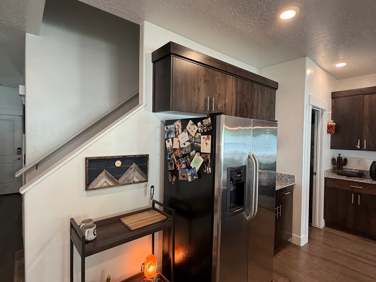 3 bed, 2.5 bath, 1549 sqft, $1,900 — Photo 4