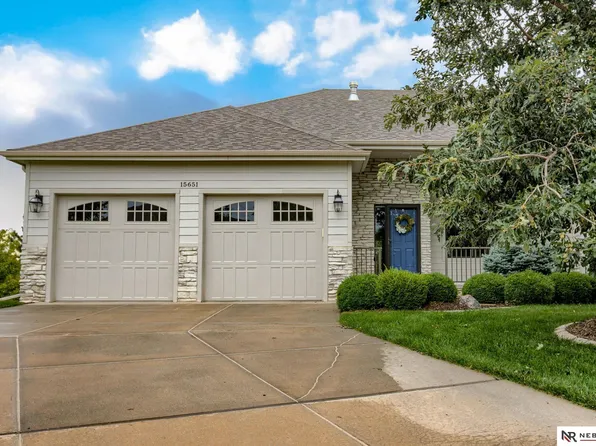 15651 Himebaugh Cir, Omaha, NE 68116