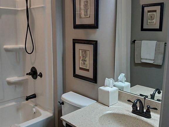 3rd image of 1908 Tanners Cove Rd