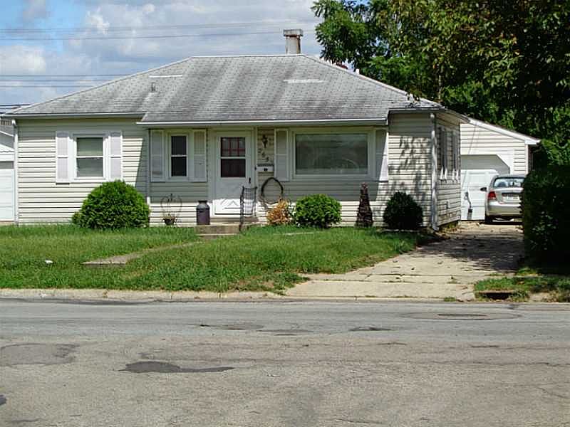 2nd image of 2652 Elmore Dr