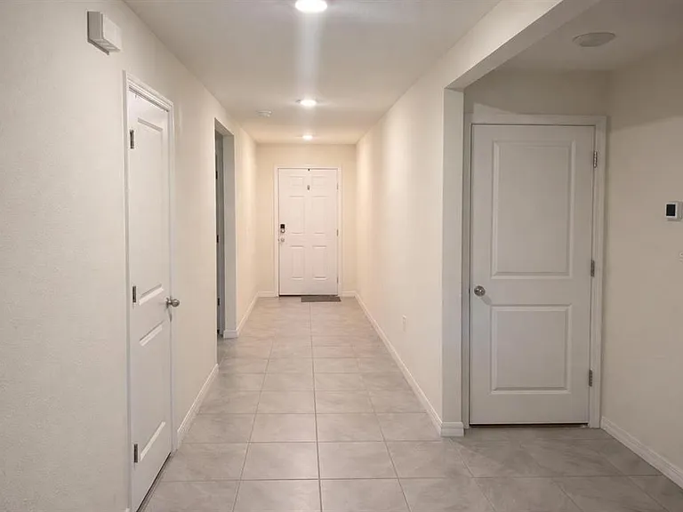 4676 Sigcom Pl — Photo 5