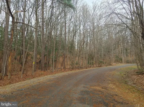 0 Haulover Cir, Montross, VA 22520