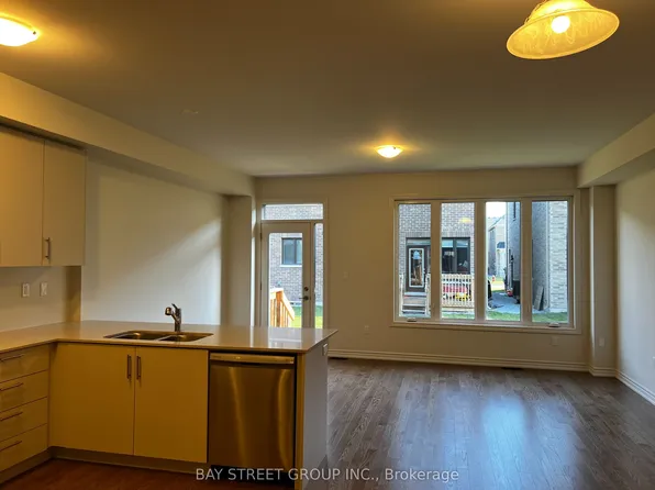 603 Boyd Ln, Milton, ON L9E 1T9