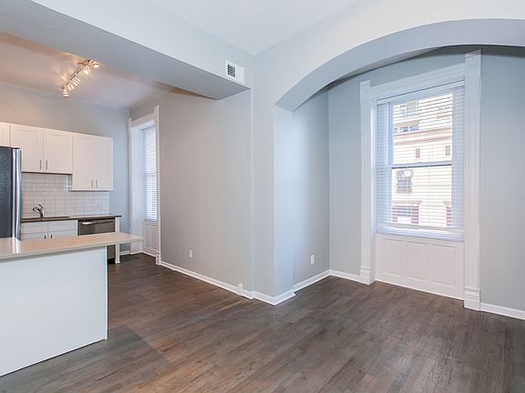 2nd image of 46 E Chicago Ave APT 4W