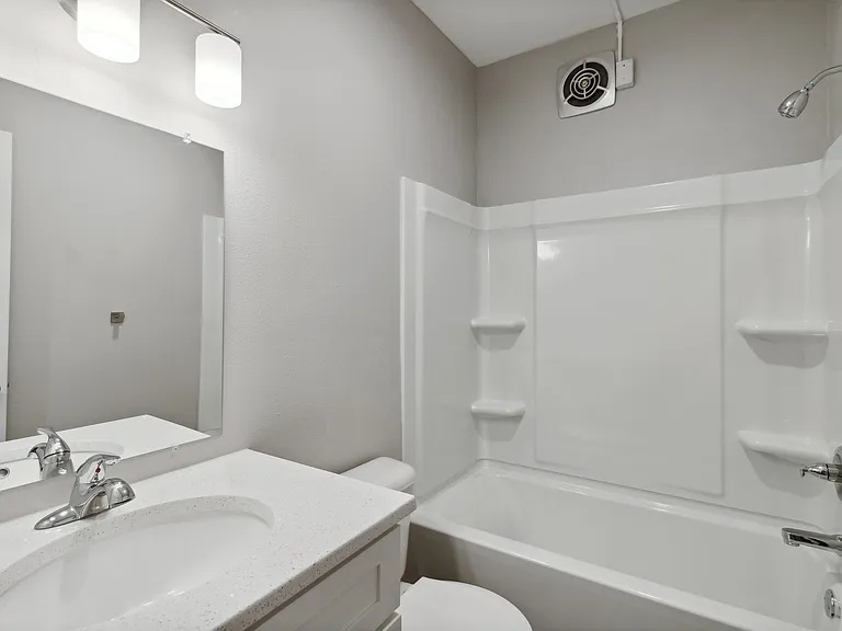 307 Lynn Ave #302 — Photo 8