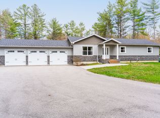 1021 Tower Cres, Gravenhurst, ON P0E1G0