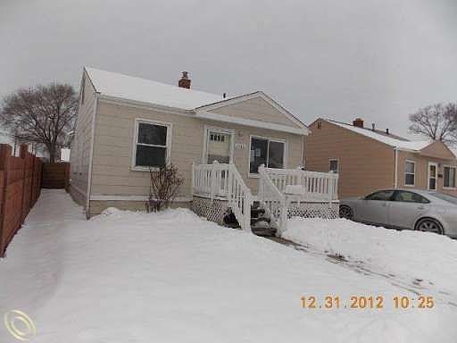 1st image of 25031 Dale St