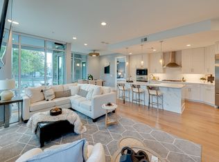 20 Rutledge St APT 110, Nashville, TN 37210