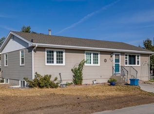 278 S Jones St, Powell, WY 82435