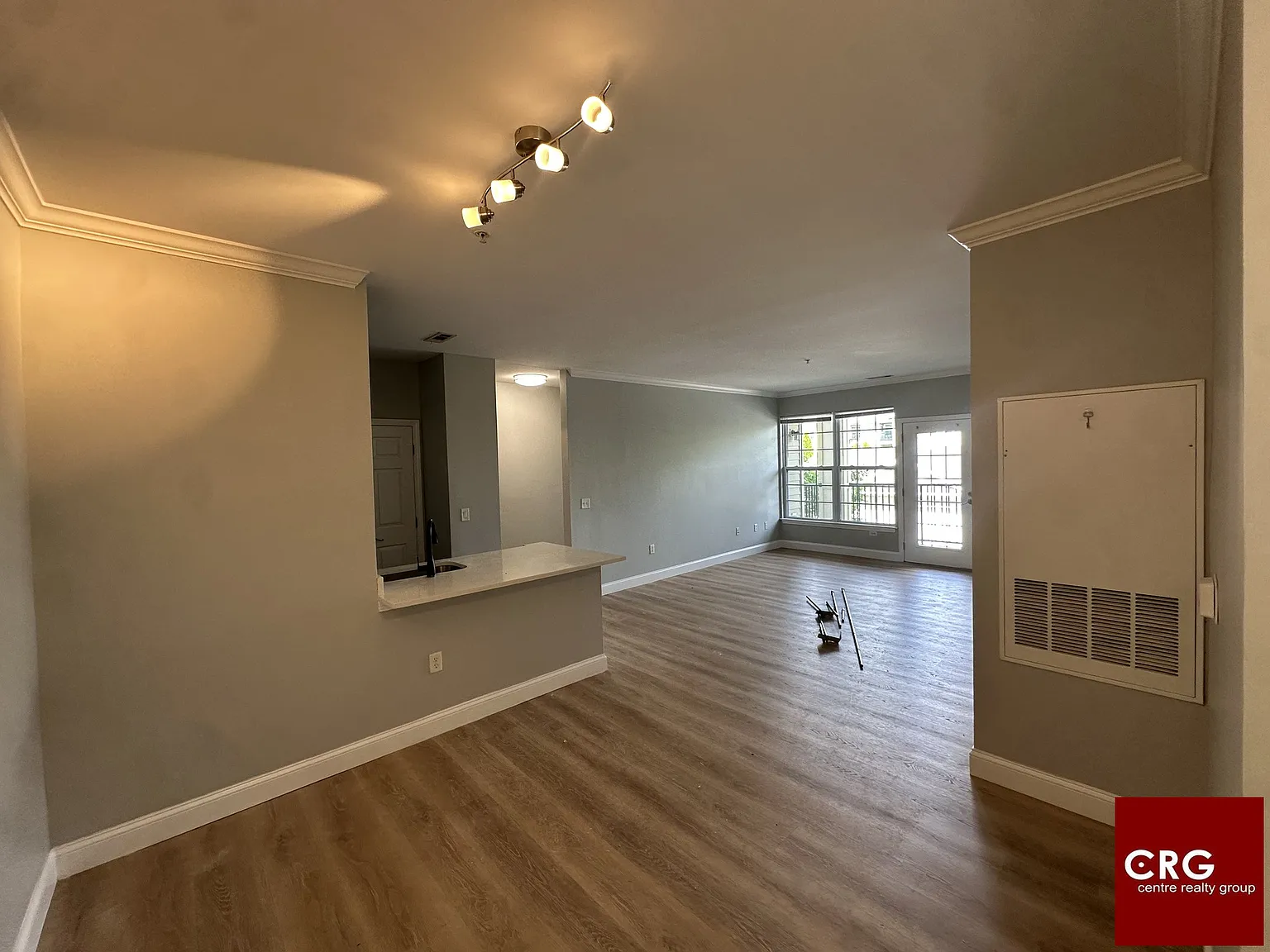 2 bed, 2.0 bath, $2,900 — Photo 2