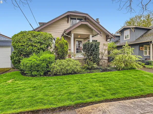 1325 SE Flavel St, Portland, OR 97202