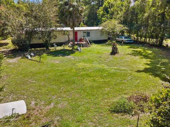 8600 SW 25th Ave, Trenton, FL 32693