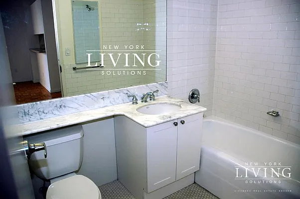 Rented by NY Living Solutions | media 7