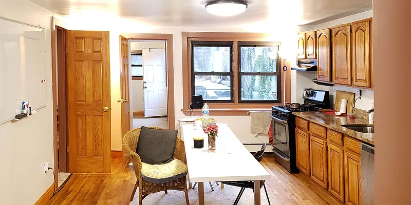 Rented by Awaye Realty Management LLC | media 2