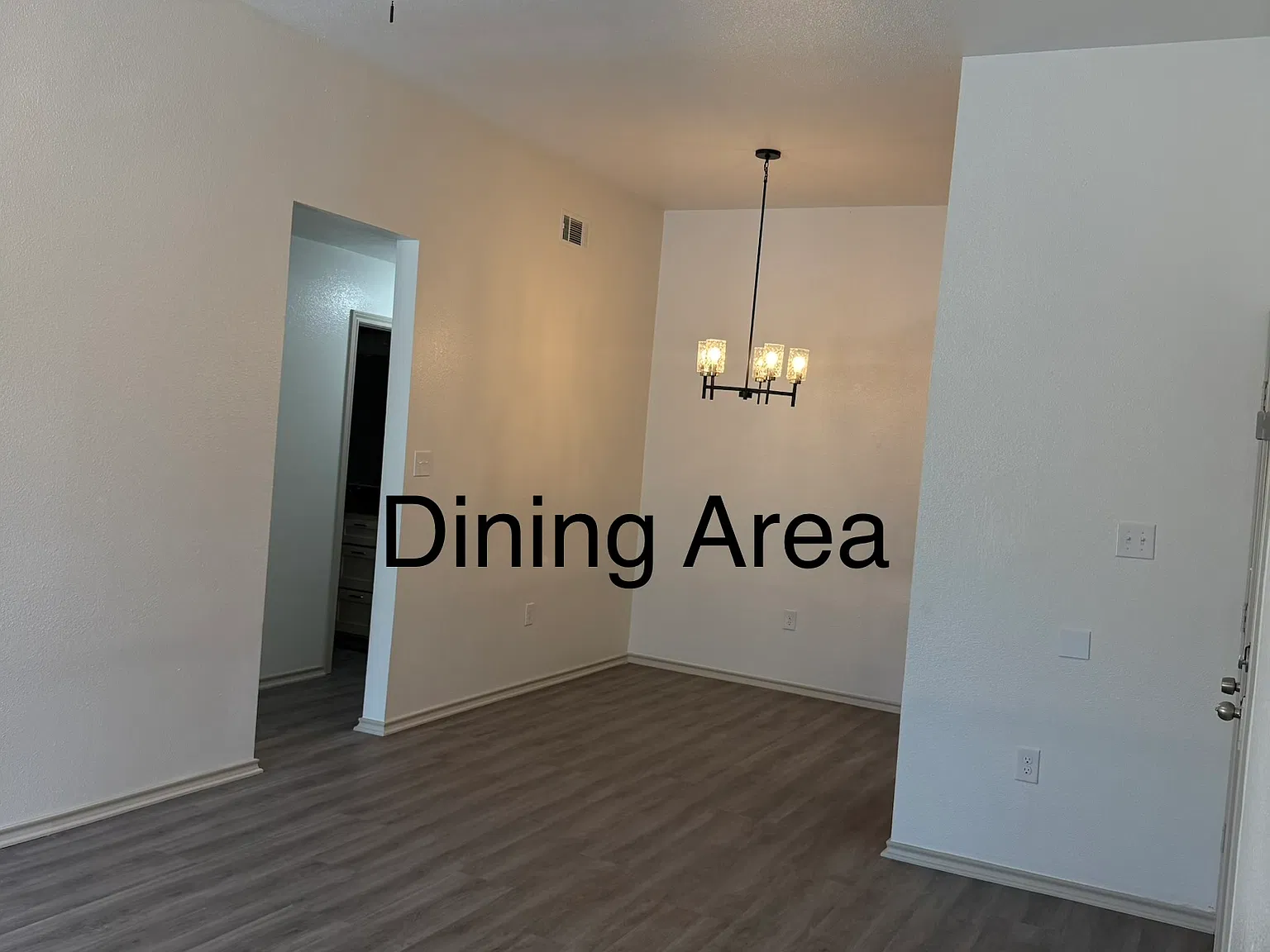 3 bed, 1200 sqft, $1,500 — Photo 4