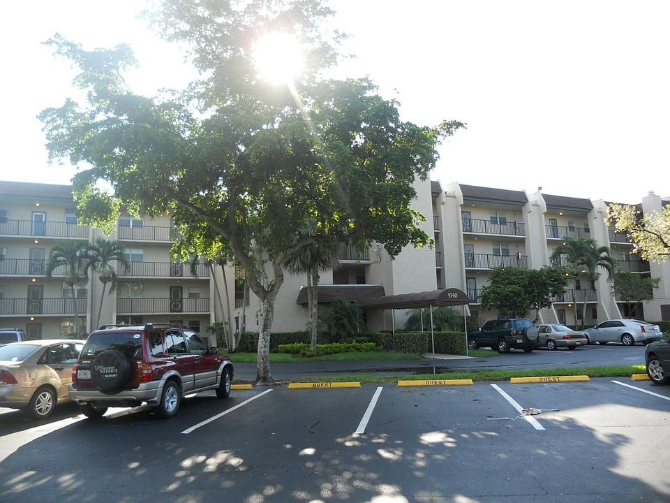 1st image of 9340 Lagoon Pl APT 104G