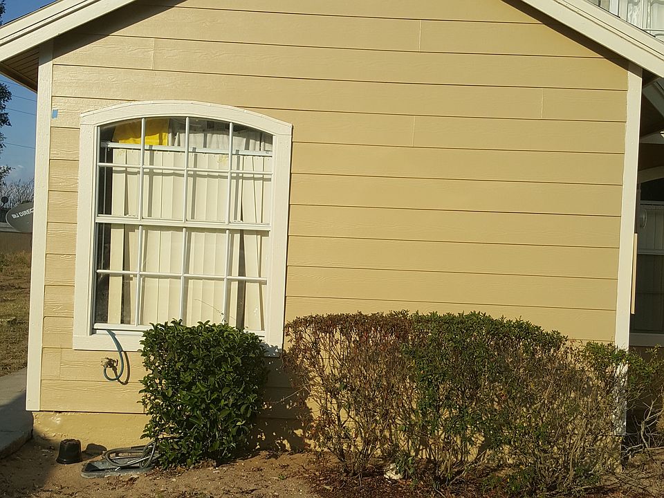 2nd image of 2409 Fan Palm Dr