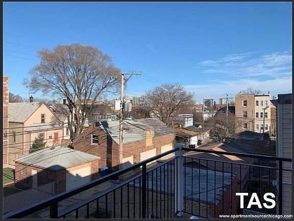4th image of 1630 W Gregory St #1