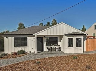 26 W Summit Dr, Redwood City, CA 94062