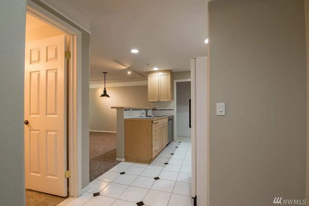 15335 Sunwood Blvd — Photo 3