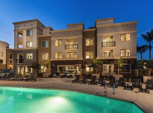 Alcove, Escondido, CA 92025