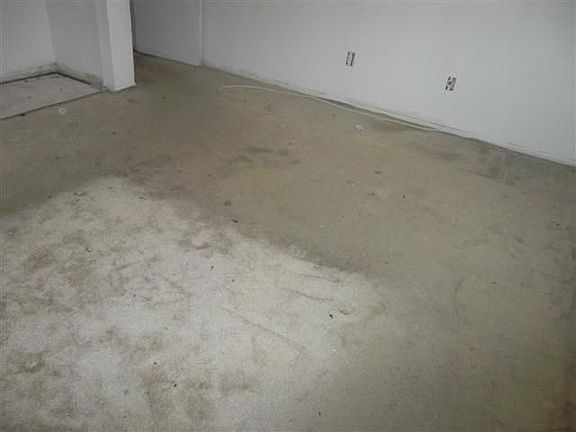 3rd image of 5700 Elmwood St