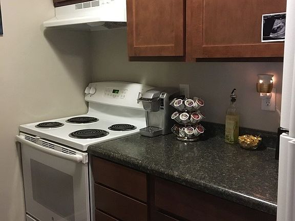 5th image of 2811 7th Ave APT 211
