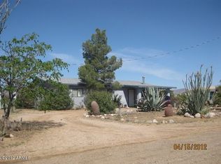 4421 N Concho Rd, Golden Valley, AZ 86413