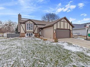 3617 Blue Jay Way, Eagan, MN 55123
