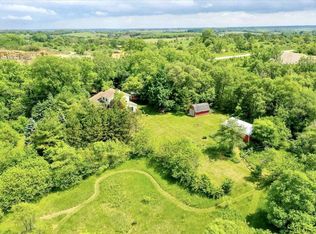 N8855 County Rd E, Brooklyn, WI 53521