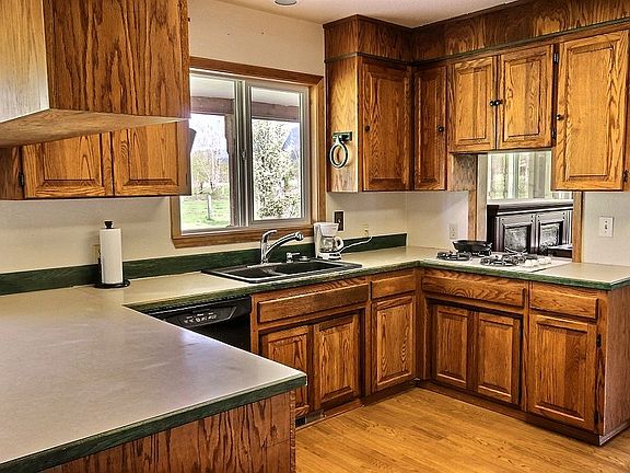 5th image of 29609 SE 408th St