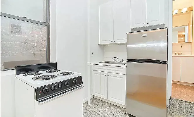 Rented by REAL New York | media 7