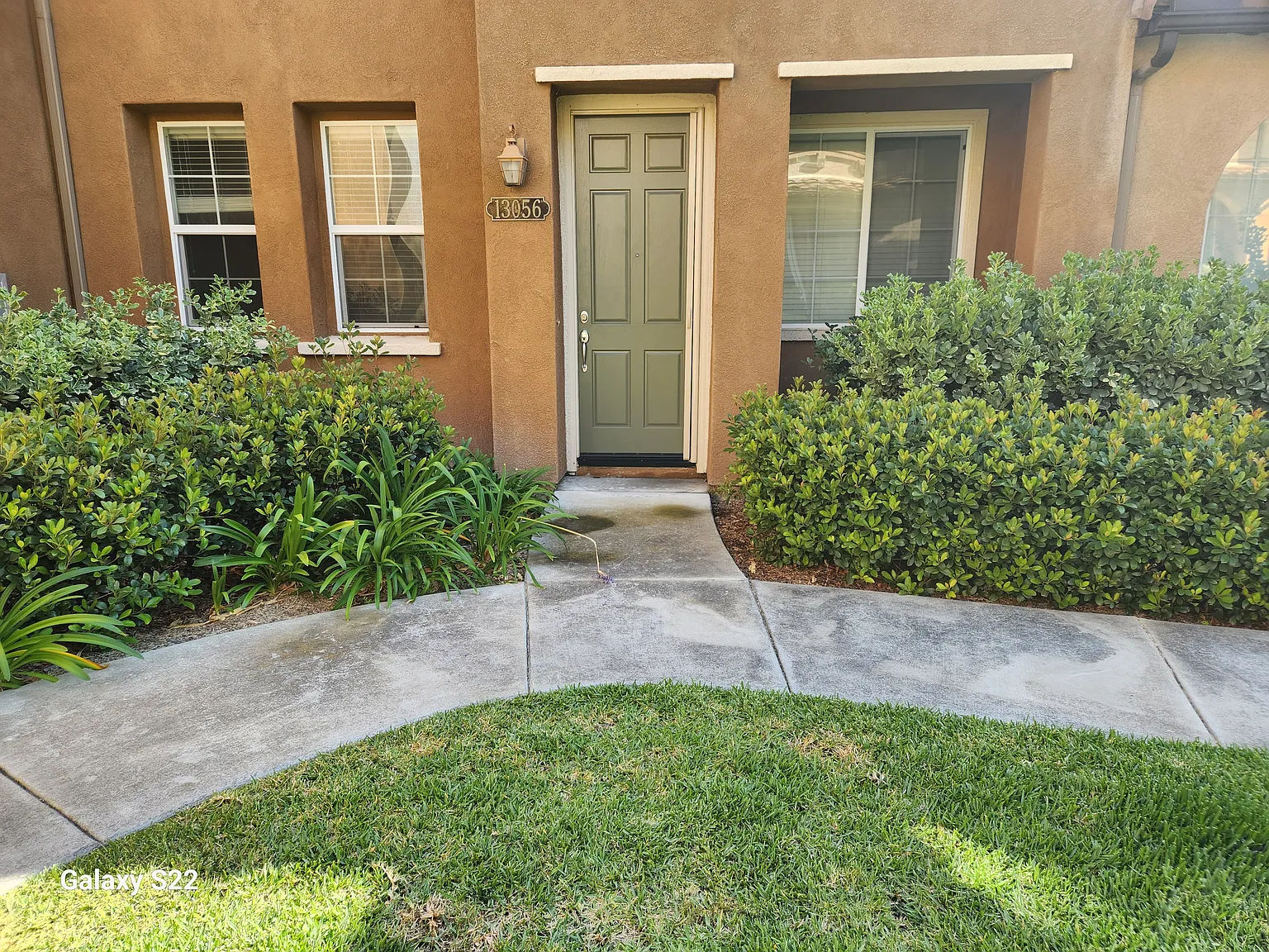 3 bed, 2.5 bath, 1478 sqft, $4,450 — Photo 2