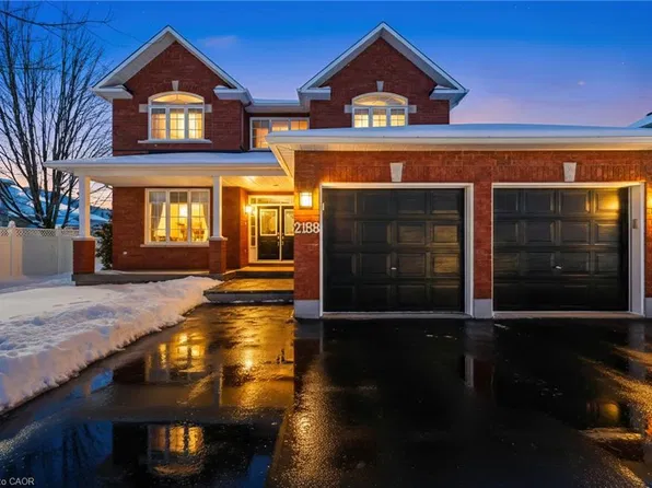 2188 Brianna Way, Ottawa, ON K4A 4E3
