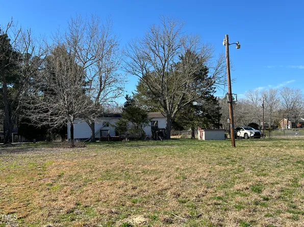 3412 Redwood Rd #4, Durham, NC 27704