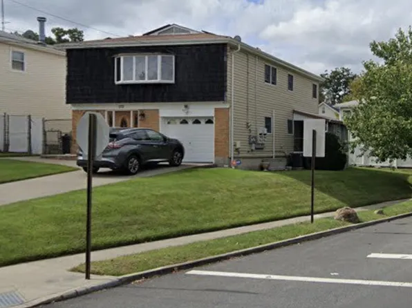 172 Cortelyou Ave, Staten Island, NY 10312