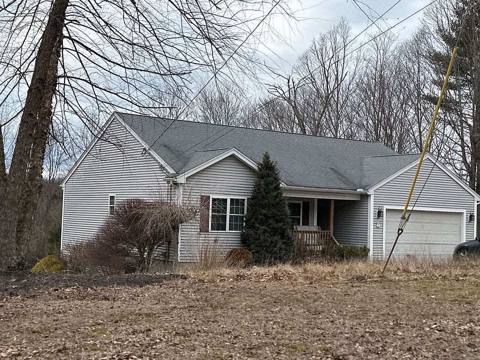 2nd image of 5 Wells Rd #176