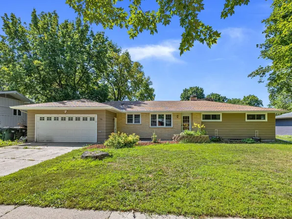 946 Osgood Ave SW, Hutchinson, MN 55350