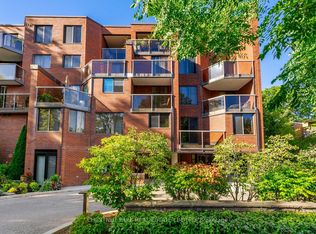 30 Glen Elm Ave #305, Toronto, ON M4T 1T7