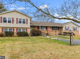 17601 Roger Dr, Germantown, MD 20874