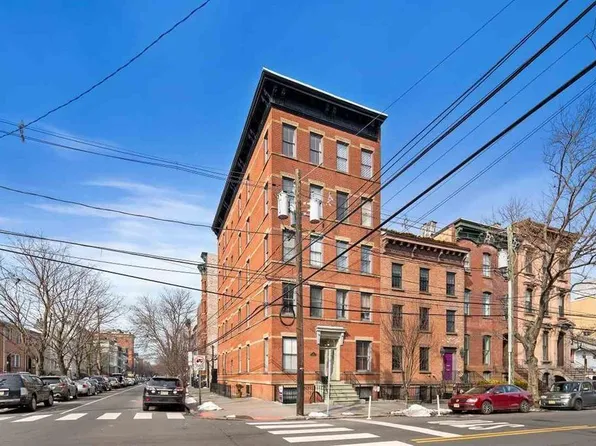 563 Jersey Ave APT 1L, Jersey City, NJ 07302