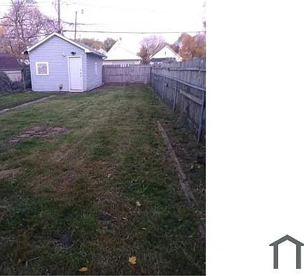 621 Raymer Blvd — Photo 3