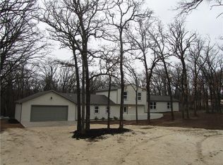 6329 Conveyor Dr, Cleburne, TX 76031